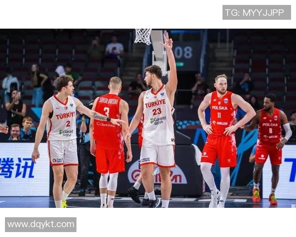 塞尔维亚男篮迎战比利时队争夺欧洲篮球赛重要胜利